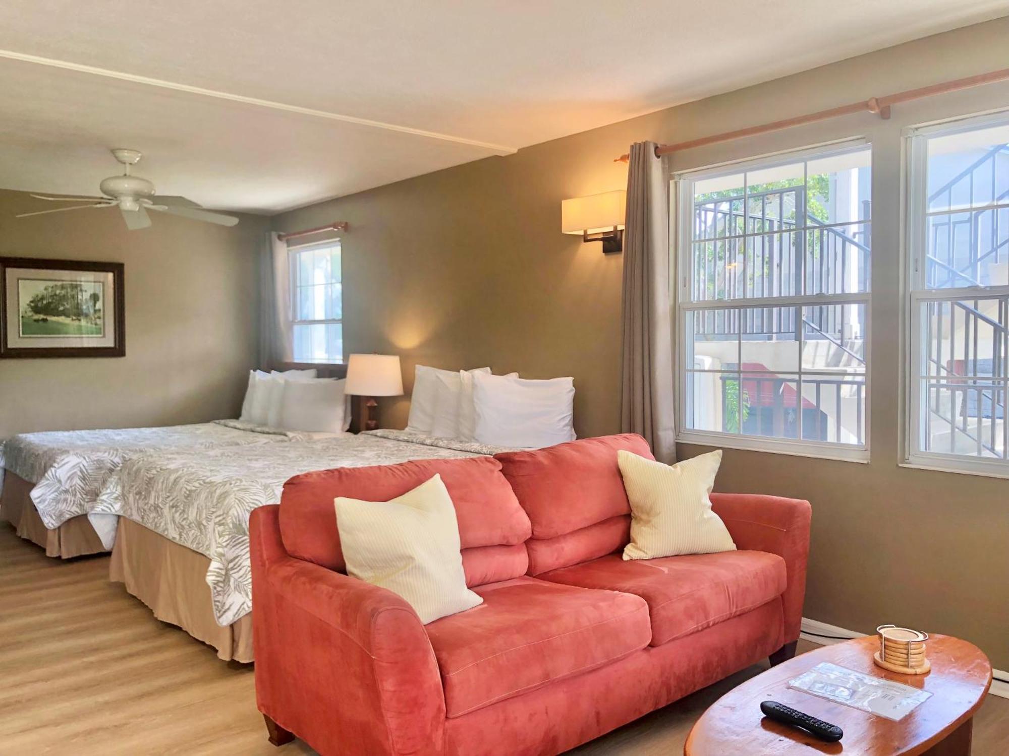 Davis House Inn Sebastian Chambre photo