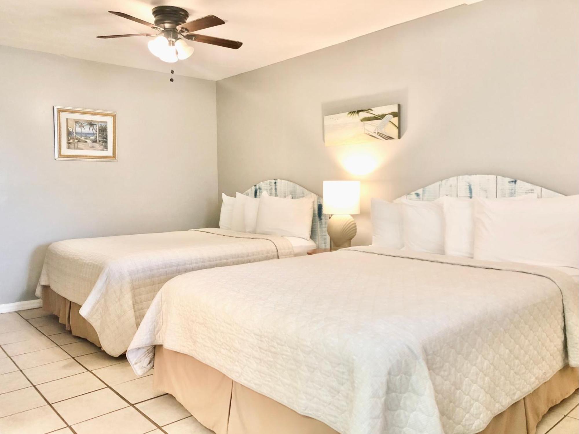Davis House Inn Sebastian Chambre photo