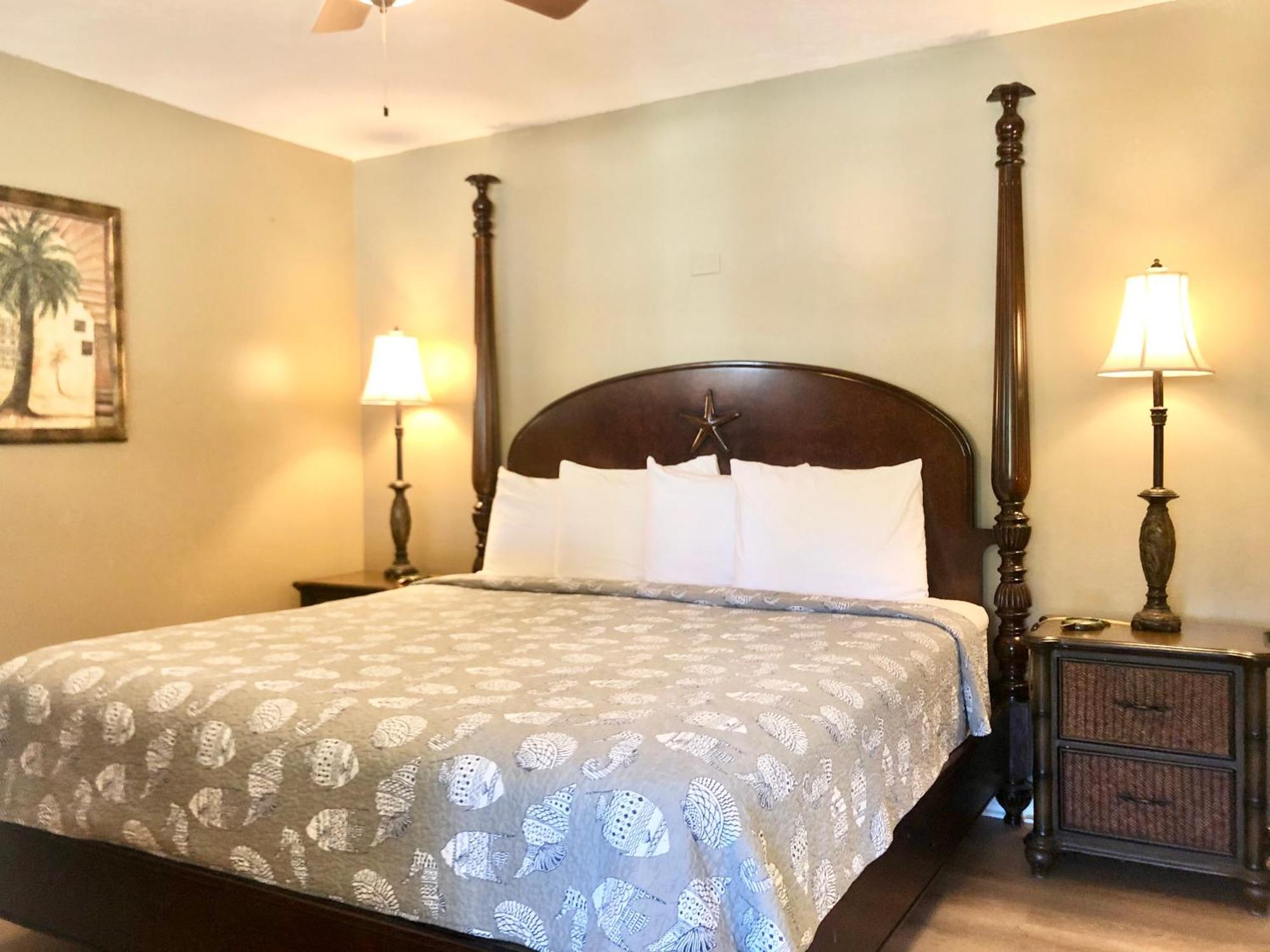 Davis House Inn Sebastian Chambre photo